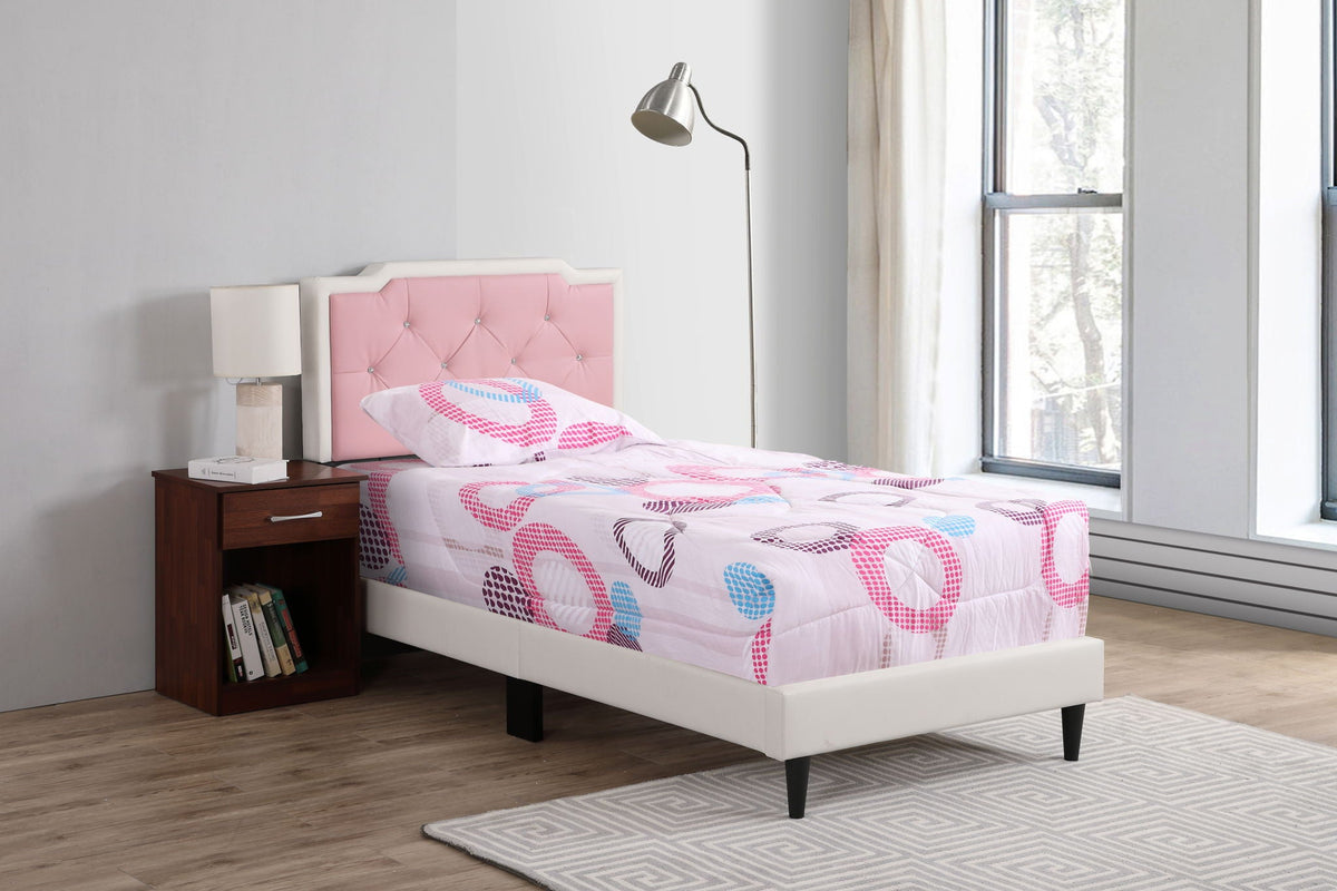 Button Tufted Bed Charming For Cozy Spaces