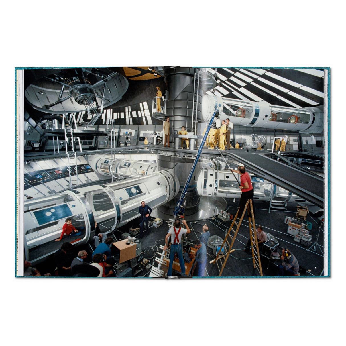 The James Bond Archives. The Complete Films (English)