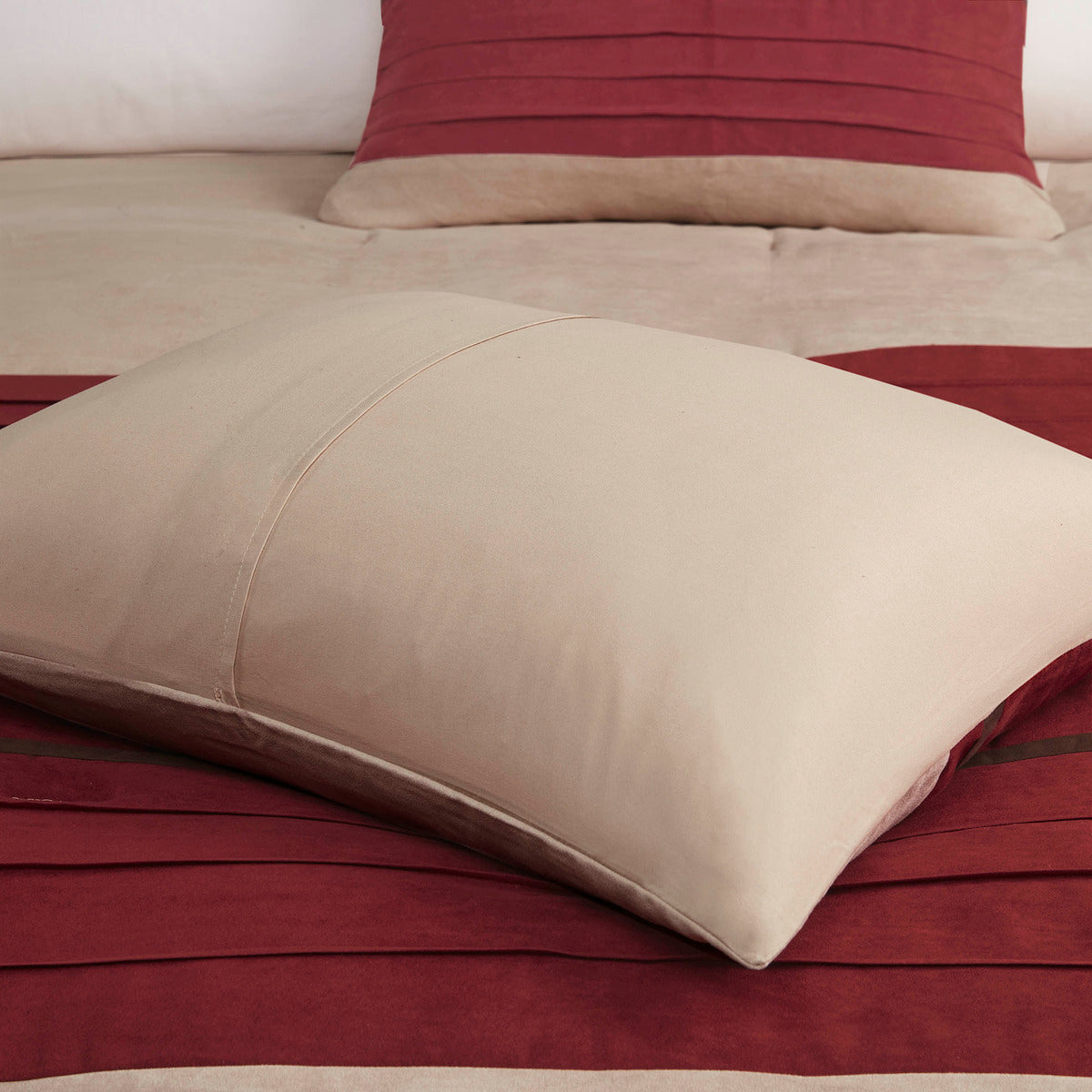7 PC Pieced Faux Suede Comforter Set Red Queen