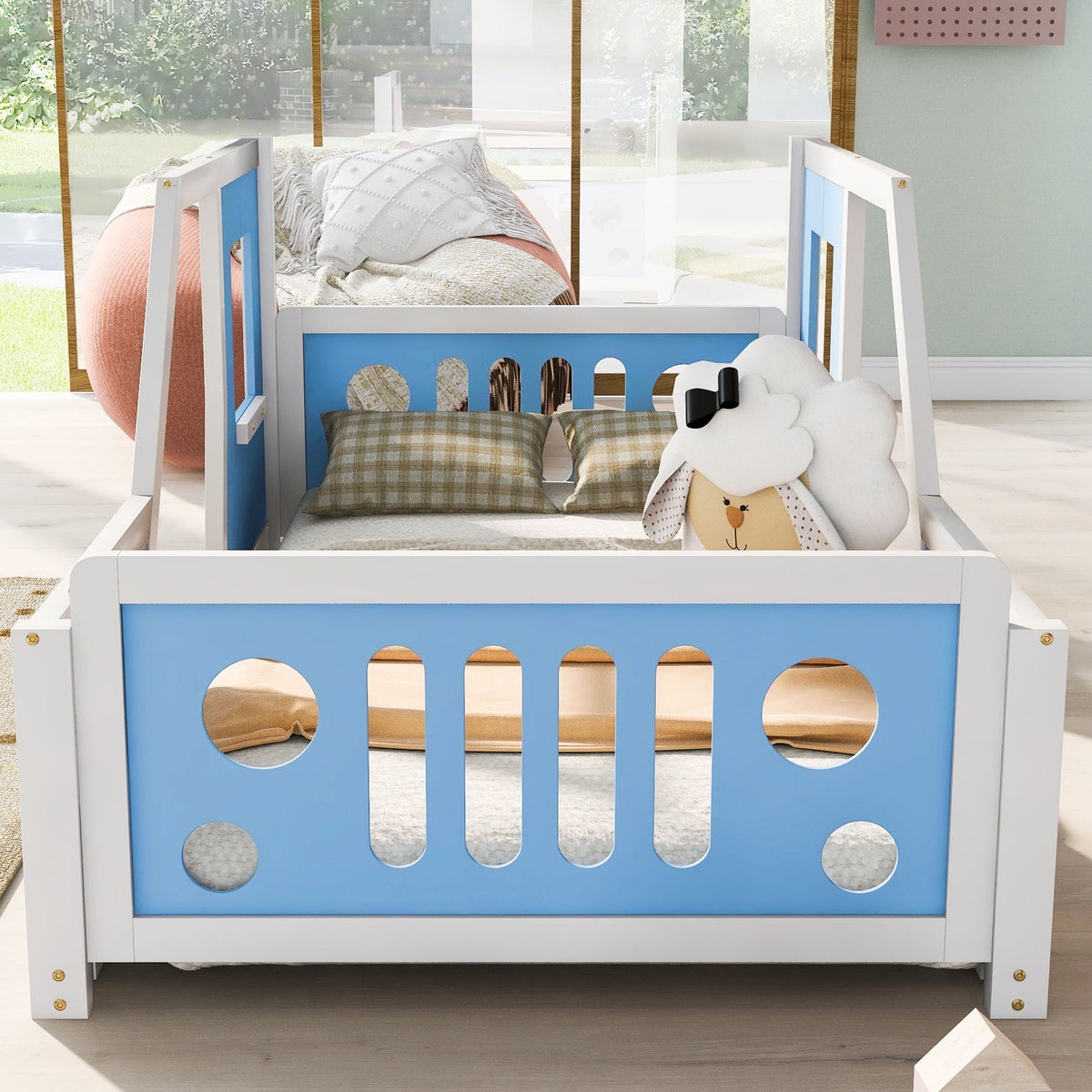 Classic Car Shaped Platform Bed With Wheels