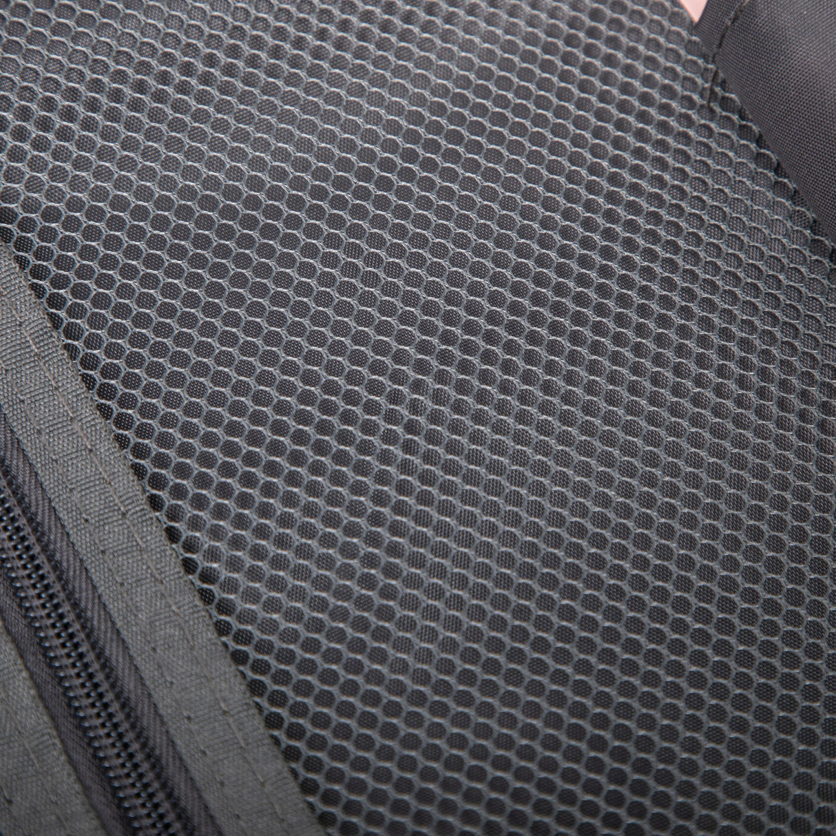 14' & 20' 2-Piece PC Spinner Wheel Carry-On Luggage Set