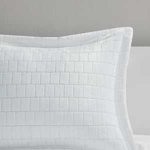 King/Cal King Plush to Sherpa Comforter Set