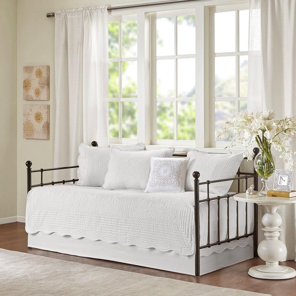 6 Piece Reversible Scalloped Edge Daybed Cover Set