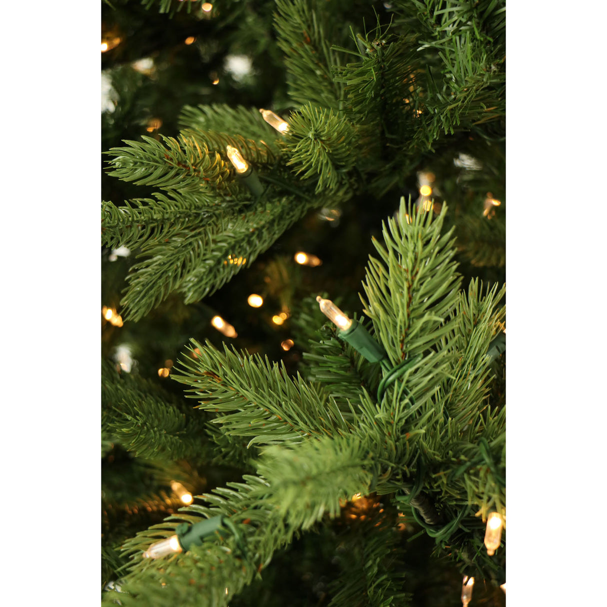 7.5-Ft. Foxtail Pine Christmas Tree with White Incandescent Smart Lights