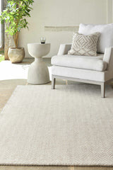 Ozzie Textured Ivory Area Rug