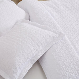 3-Piece Textured Quilt Set - Emeline Collection