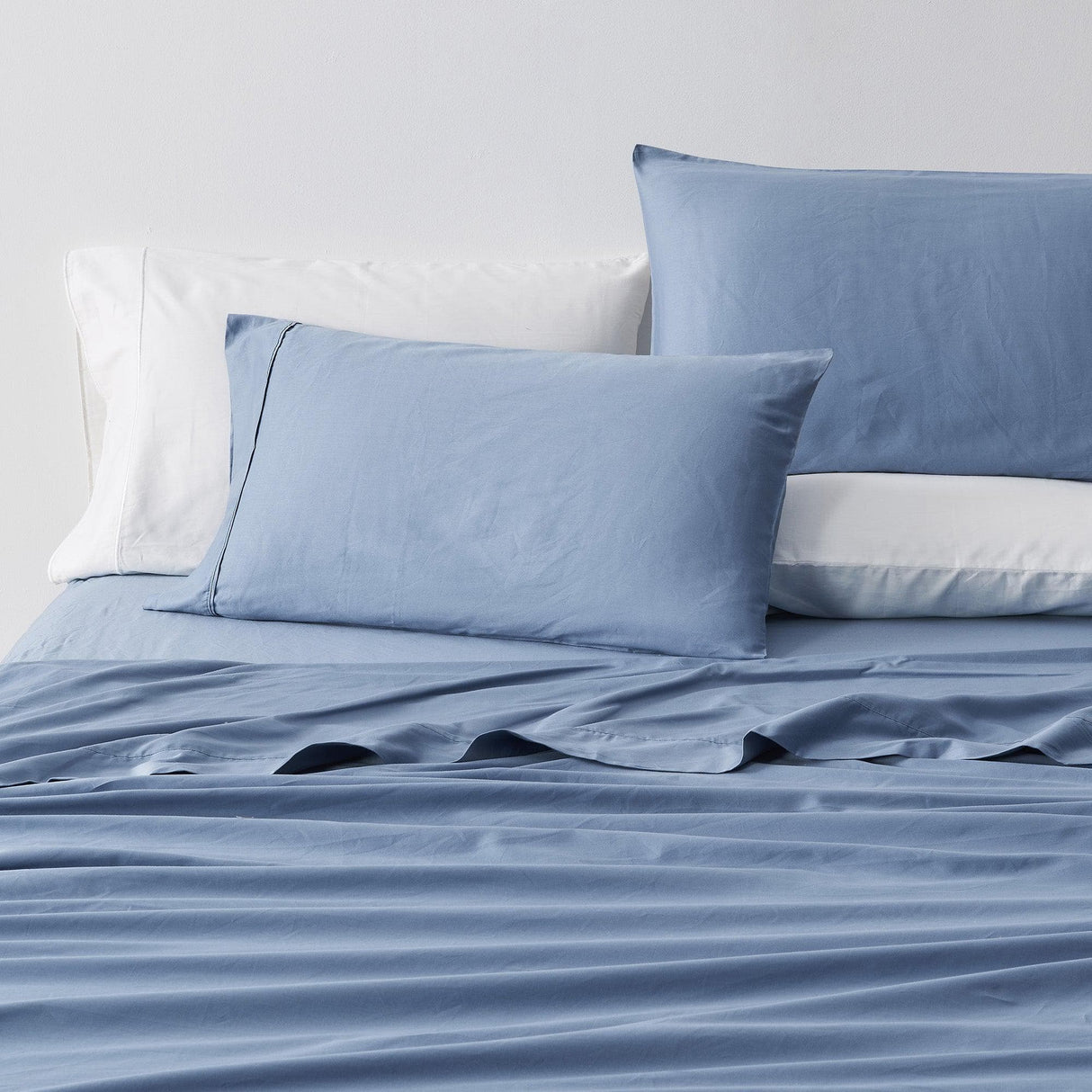 Great Bay Home Bed Sheets 100% Cotton Sateen Sheet Set - Rosalia Collection 100% Cotton Sateen Sheet Set