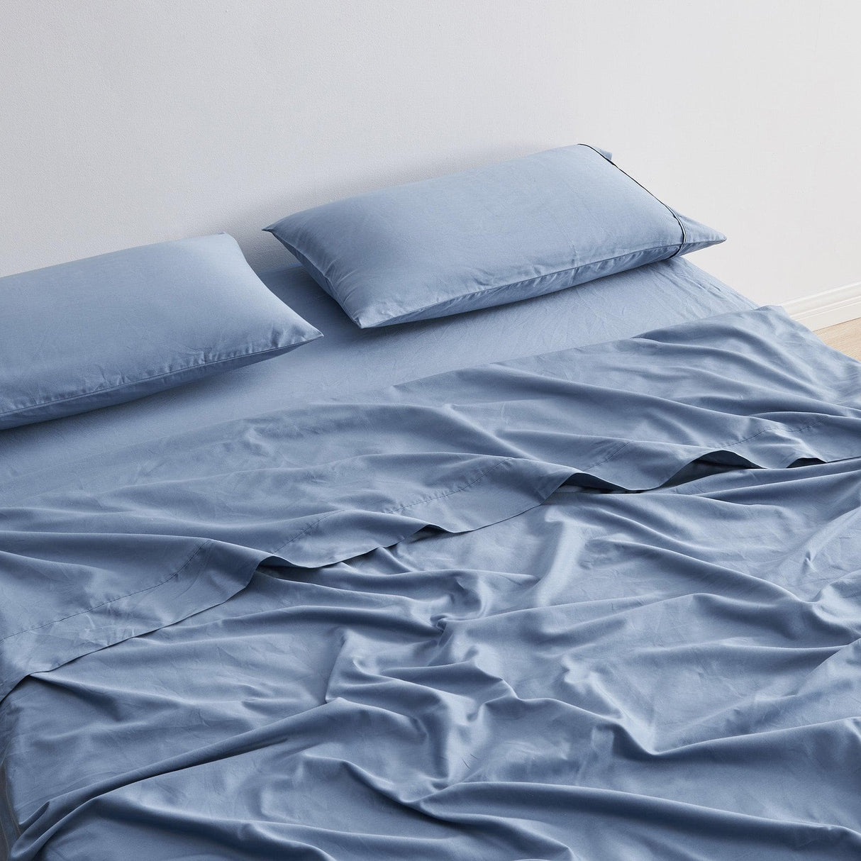 Great Bay Home Bed Sheets 100% Cotton Sateen Sheet Set - Rosalia Collection 100% Cotton Sateen Sheet Set
