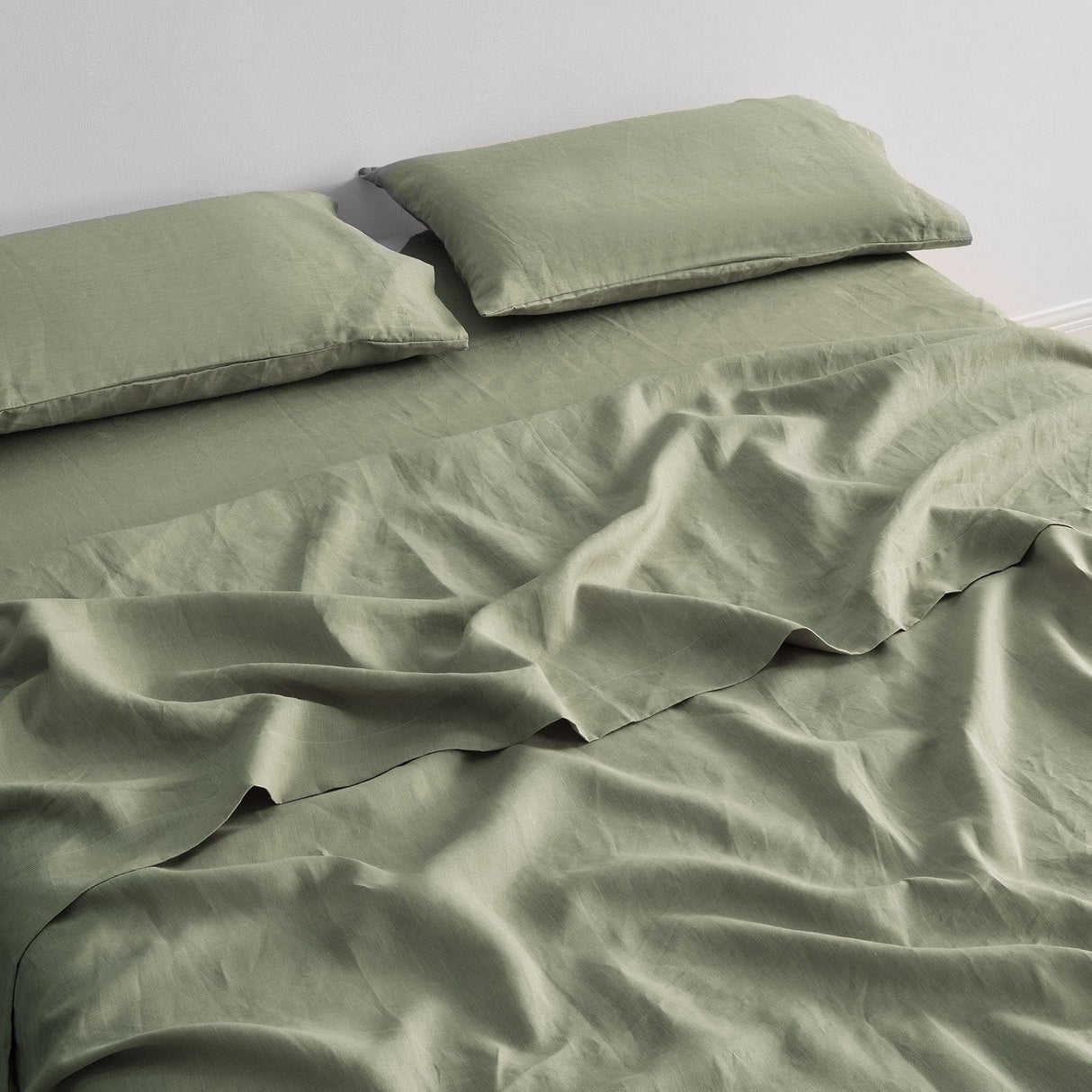 Great Bay Home Bed Sheets 100% European Flax Linen Sheet Set 100% European Flax Linen Sheet Set