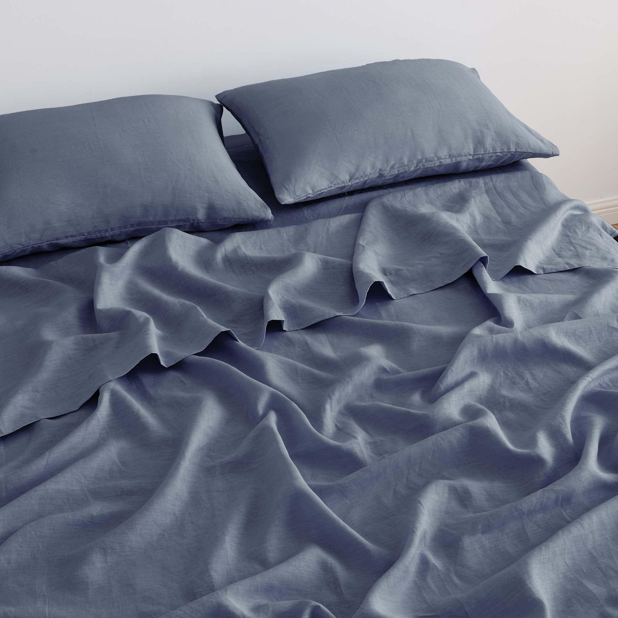 Great Bay Home Pillowcases 100% European Flax Linen Pillowcase Set 100% European Flax Linen Pillowcase Set