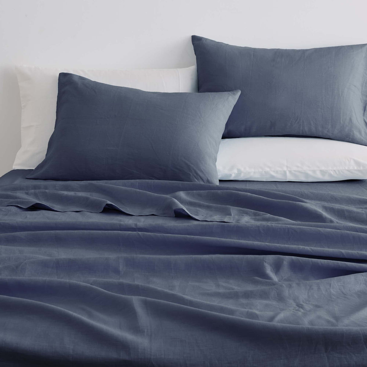 Great Bay Home Pillowcases King / Slate 100% European Flax Linen Pillowcase Set 100% European Flax Linen Pillowcase Set