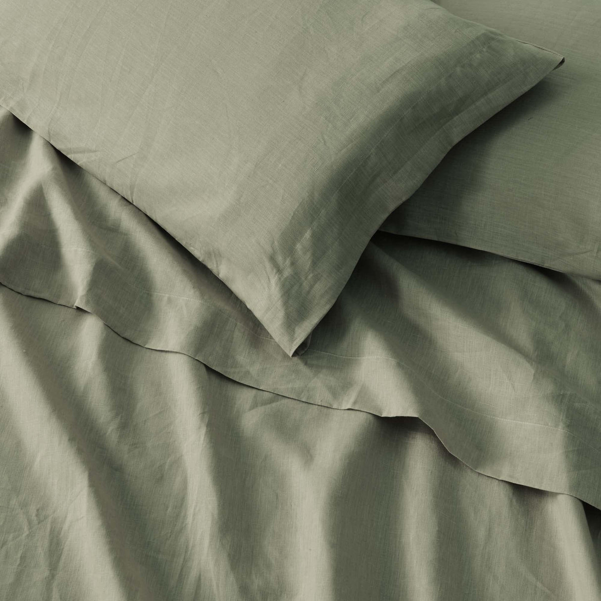 Great Bay Home Pillowcases 100% European Flax Linen Pillowcase Set 100% European Flax Linen Pillowcase Set