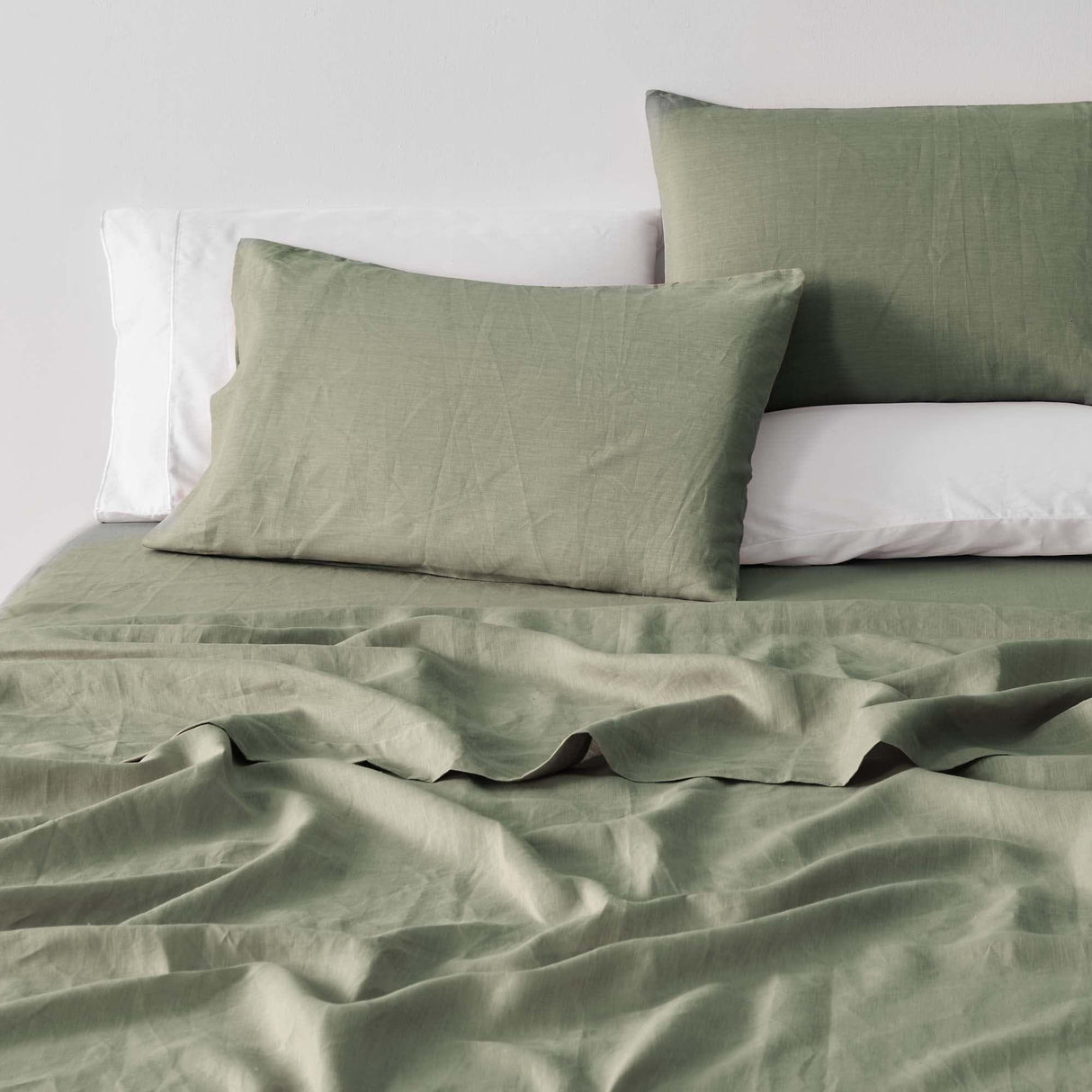 Great Bay Home Pillowcases King / Moss 100% European Flax Linen Pillowcase Set 100% European Flax Linen Pillowcase Set