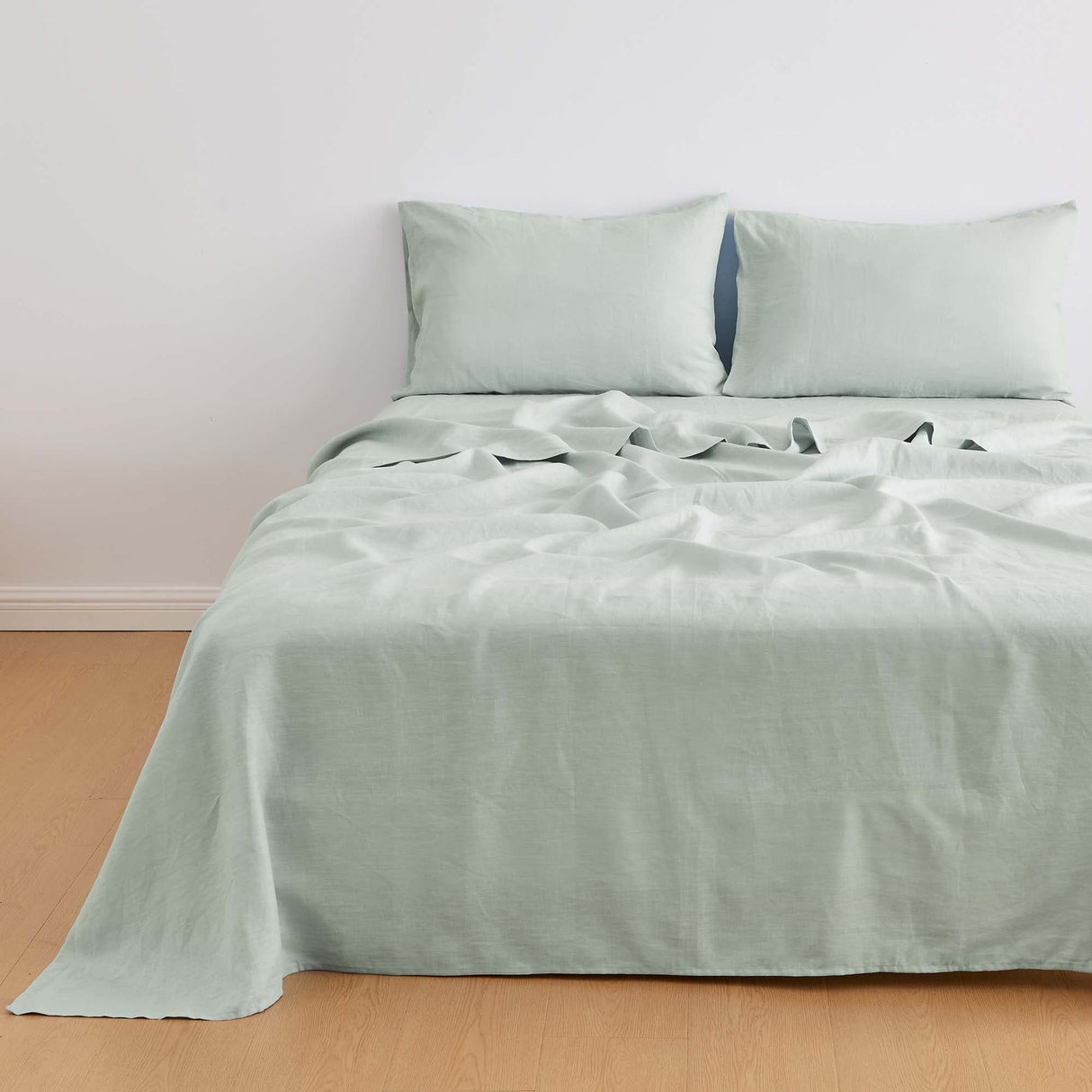 Great Bay Home Pillowcases 100% European Flax Linen Pillowcase Set 100% European Flax Linen Pillowcase Set