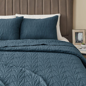 Oversized Geometric Pinsonic Quilt Set - Blakely Collection
