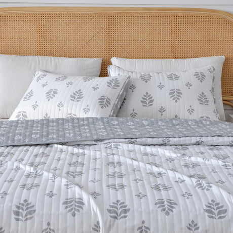 3-Piece-French-Floral-Quilt-Colette-Collection-Quilts