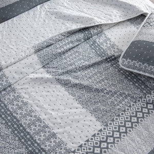 3-Piece Stripe Quilt - Dorothea Collection