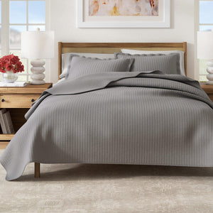 3-Piece Solid Quilt Set - Alicia Collection