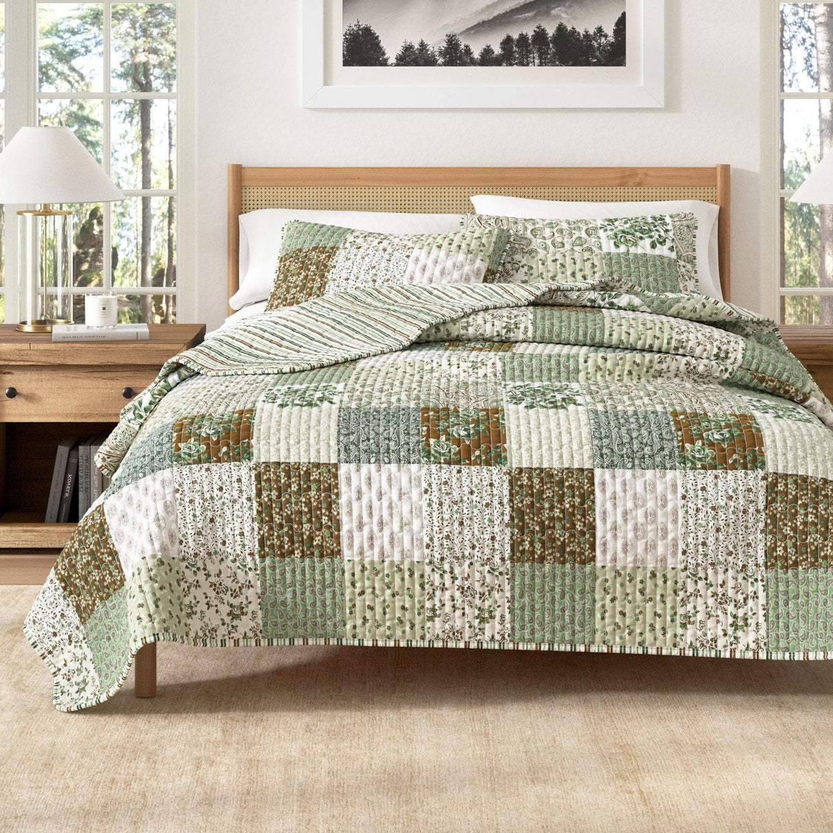 Floral-patchwork-quilt-set-damia-collection-Quilts-&-Comforters