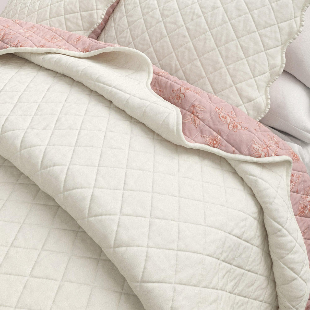 greatbayhome Quilts & Comforters Floral Print & Scallopeded Edge Cotton Quilt Set - Sandie Collection Spring Petals Scalloped Cotton Quilt Set | Sandie Collection by Great Bay Home