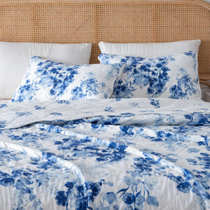 Watercolor-Leaves-3-Piece-Quilt-Set-Jacqueline-Collection-Quilts