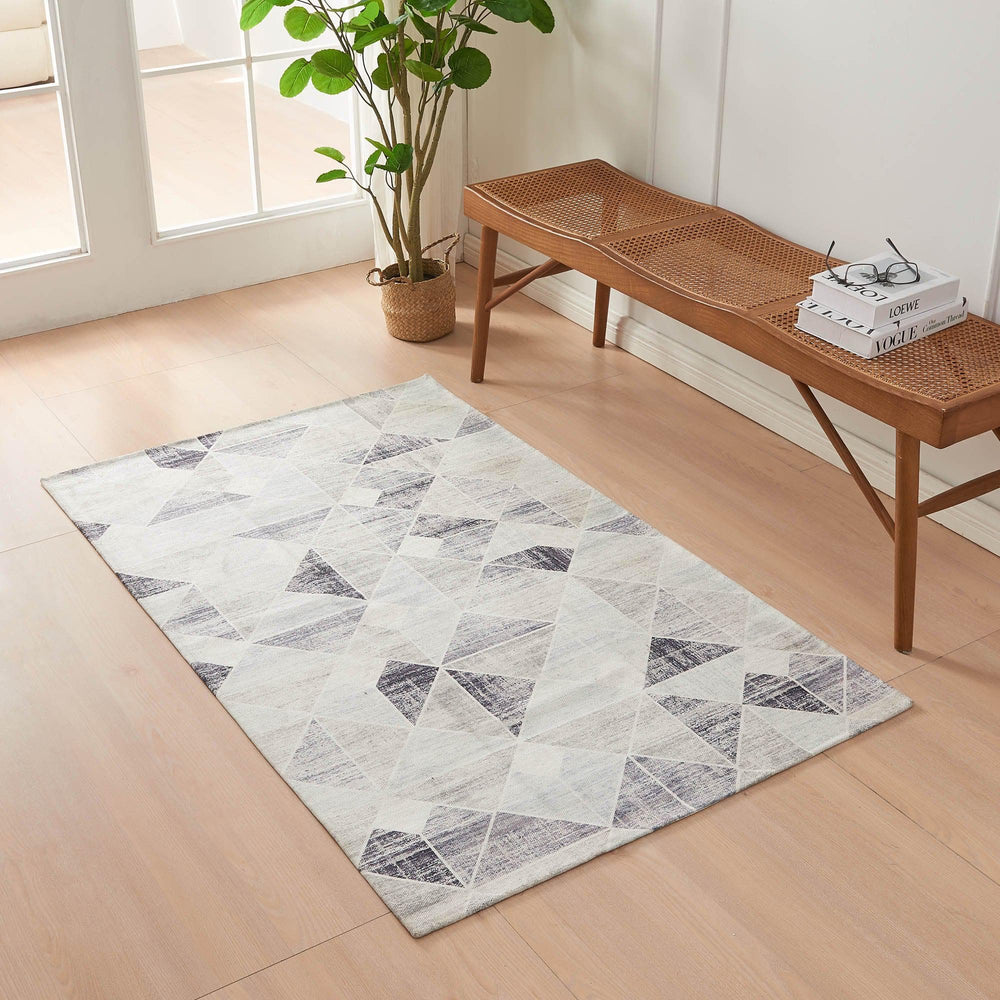 Modern Geometric Machine Washable Accent Area Rug 3' x 5' - Cordoba Collection