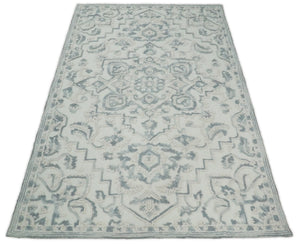 Traditional Silver and Ivory Hand Tufted Wool 5x8 Textured Loop Area Rug