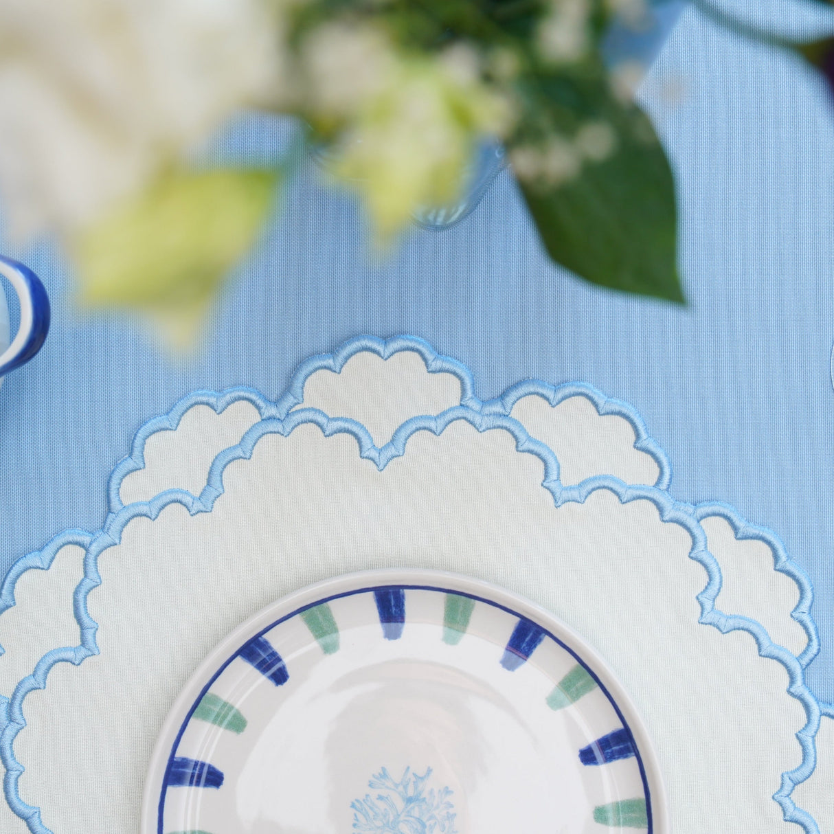 Cressida White Scalloped Blue Fabric Placemat