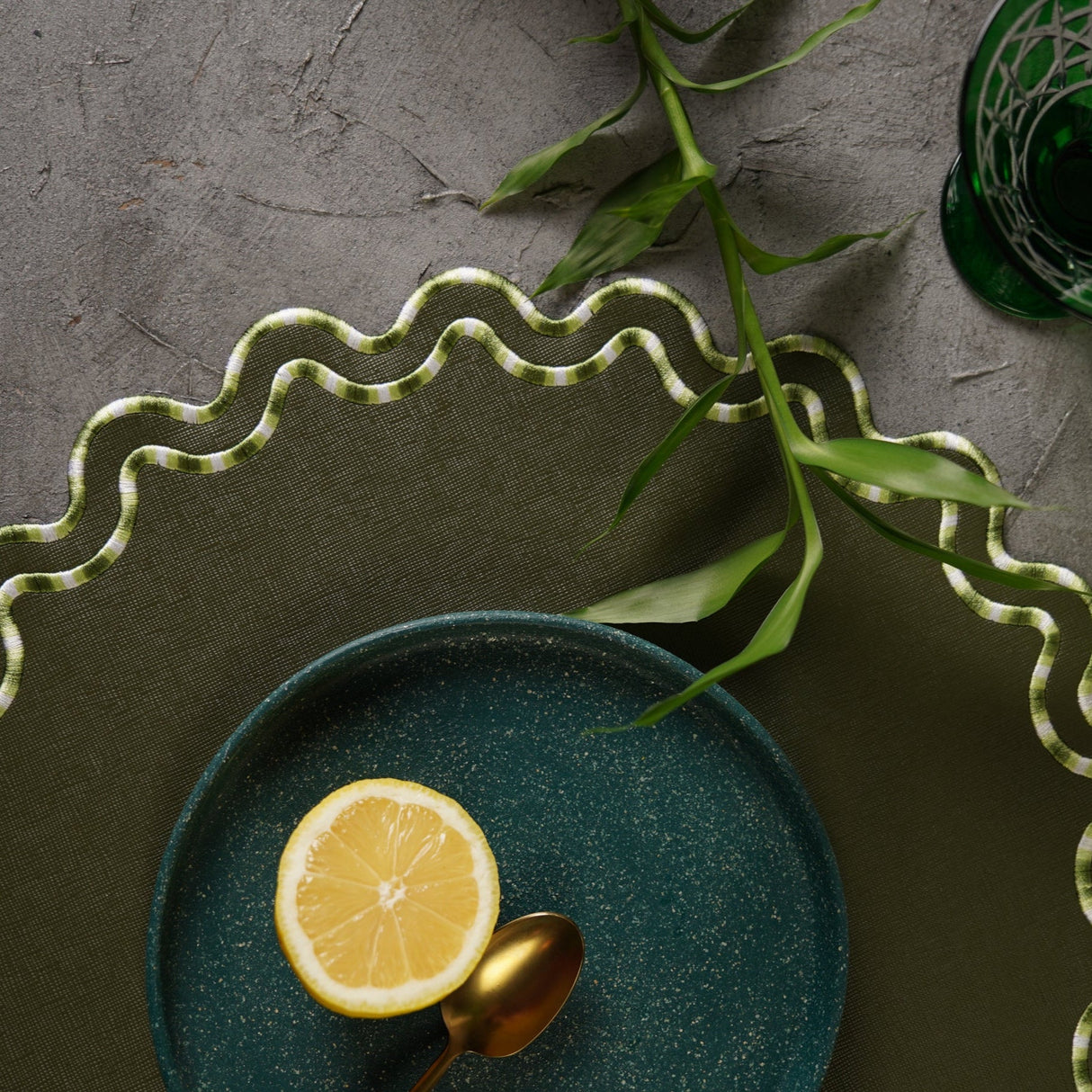 Elysian Dark Green Round Faux Leather Placemat