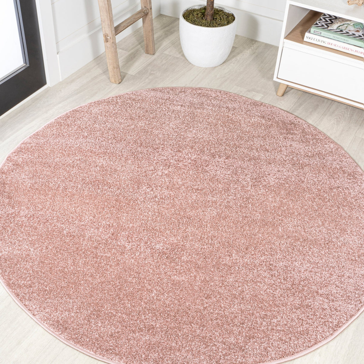 Haze Solid Unique Low Round Area Rug - Tuesday Morning - Area Rugs