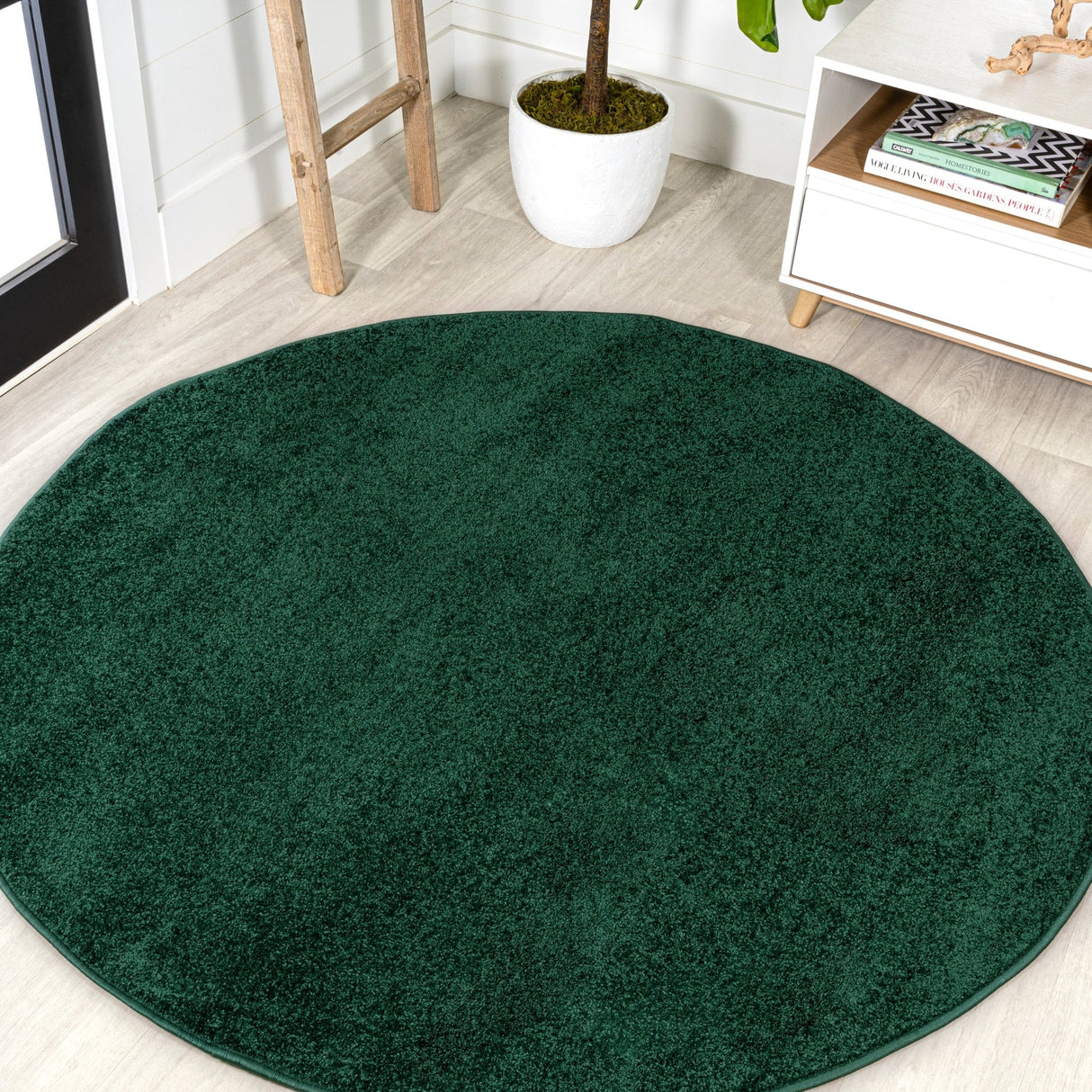 Haze Solid Unique Low Round Area Rug - Tuesday Morning - Area Rugs