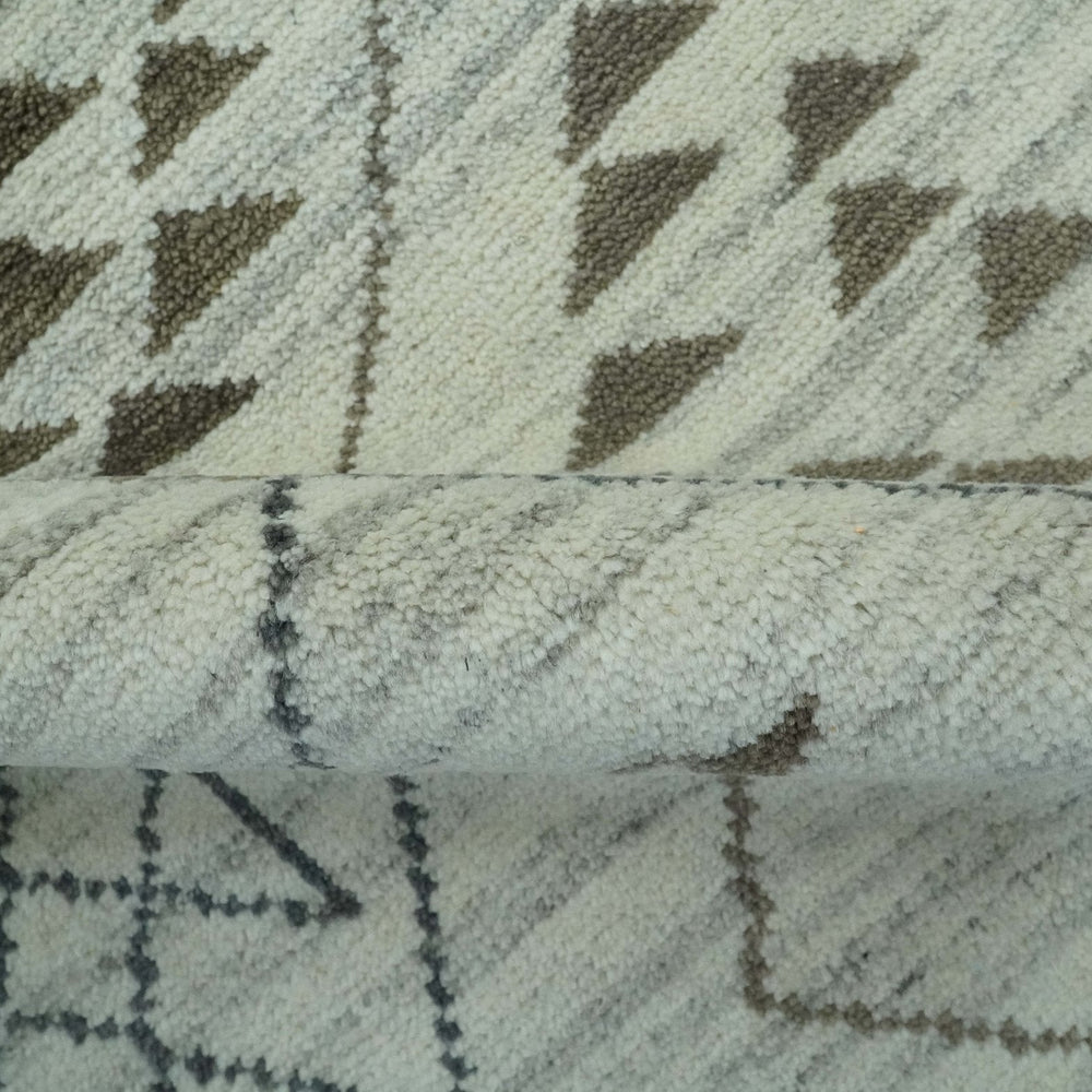 Ivory, Gray and Charcoal Hand Knotted Multi size Southwestern wool area Rug