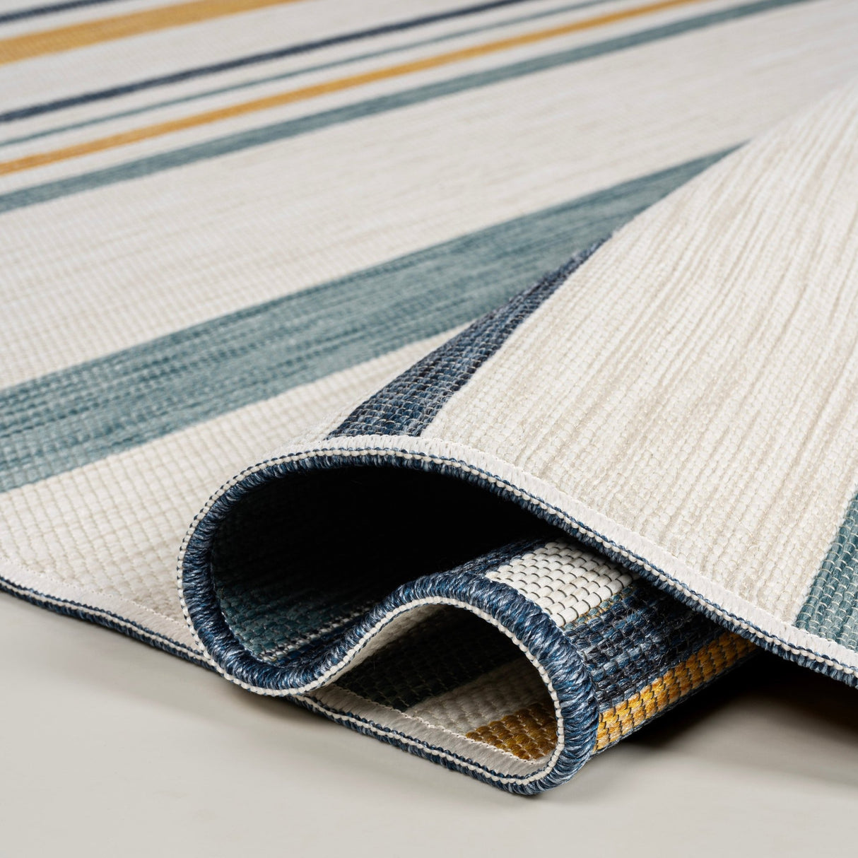 Janus Classic Coastal Ticking Stripe Reversible Machine - Washable Indoor/Outdoor Area Rug - Tuesday Morning - Area Rugs