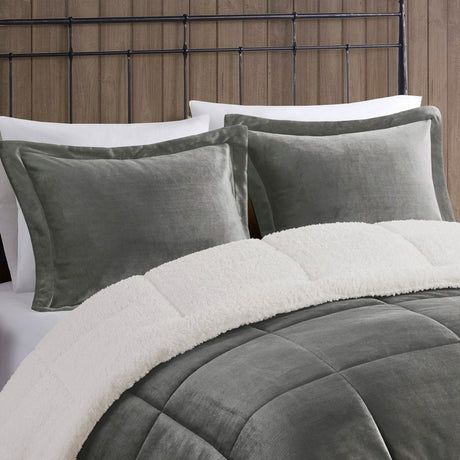 King plush to sherpa down alternative comforter set - Tuesday Morning - Quilts & Comforters