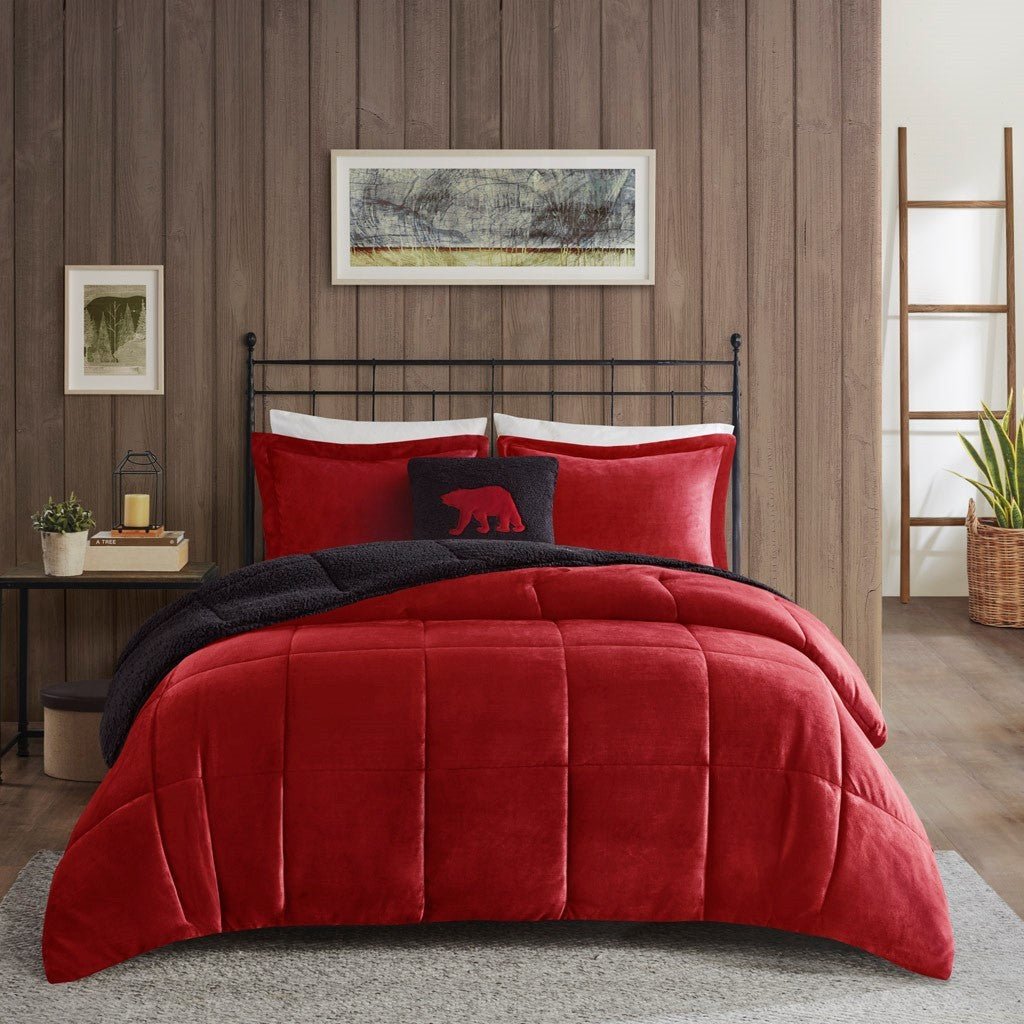 King plush to sherpa down alternative comforter set - Tuesday Morning - Quilts & Comforters