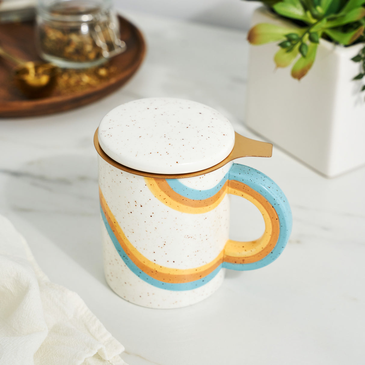 Everlee mug with infuser & lid by pinky up
