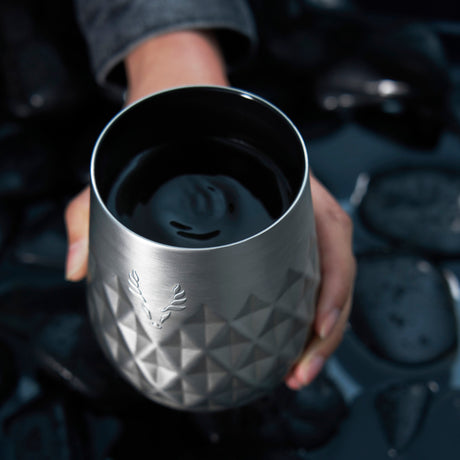 Paragon stainless steel wine tumbler in platinum viski ®