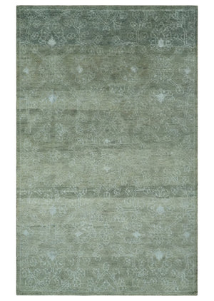 Light Green and Silver Traditional Large design 5x8 Hand Knotted wool and Art Silk Area Rug