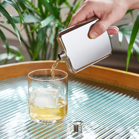 Harrison-stainless-steel-flask-in-silver-viski®-Flasks