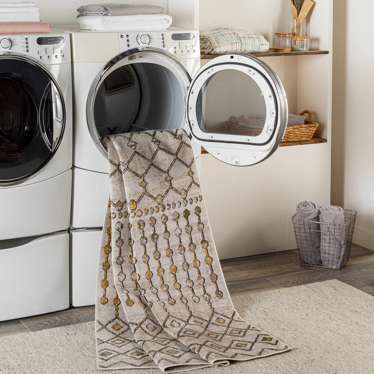 Alanyurt Washable Area Rug - Clearance