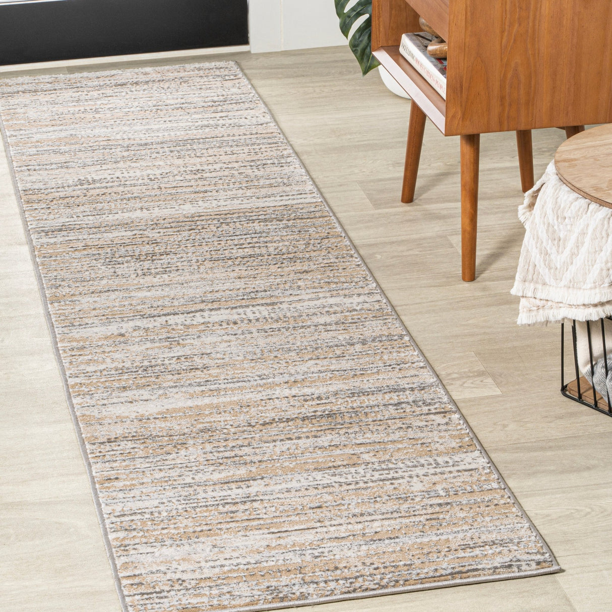 Loom Modern Strie' Runner Rug - Tuesday Morning - Runner Rugs