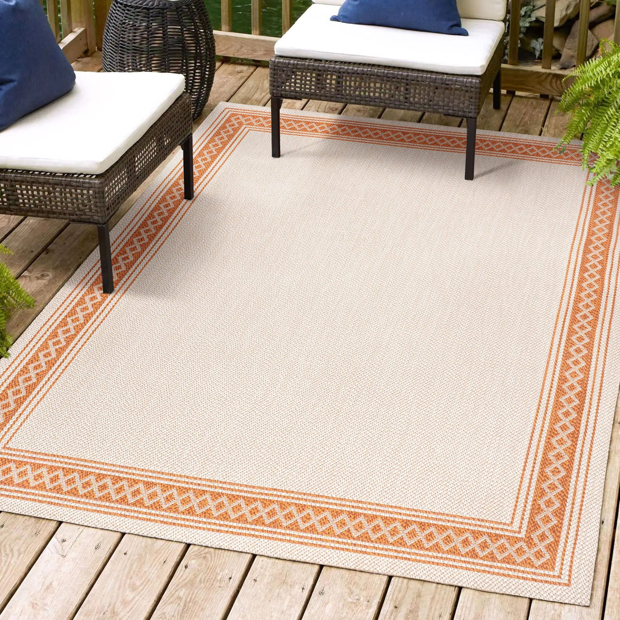 Lucia Classic Diamond Border Indoor/Outdoor Area Rug - Tuesday Morning - Area Rugs