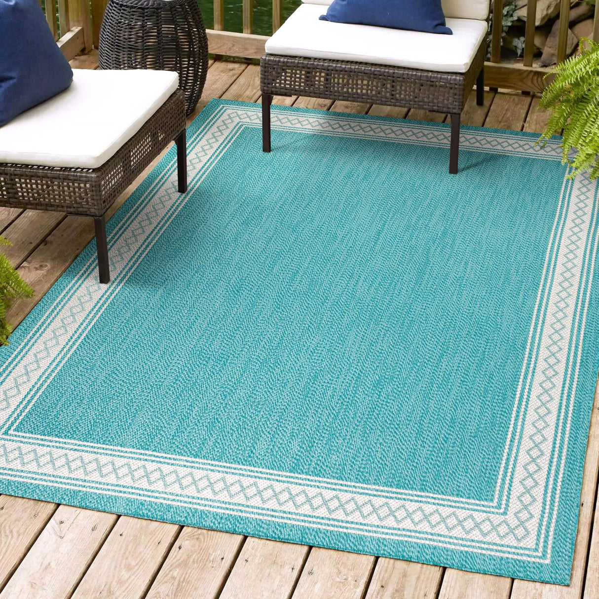 Lucia-Classic-Diamond-Border-Indoor/Outdoor-Area-Rug-Area-Rugs