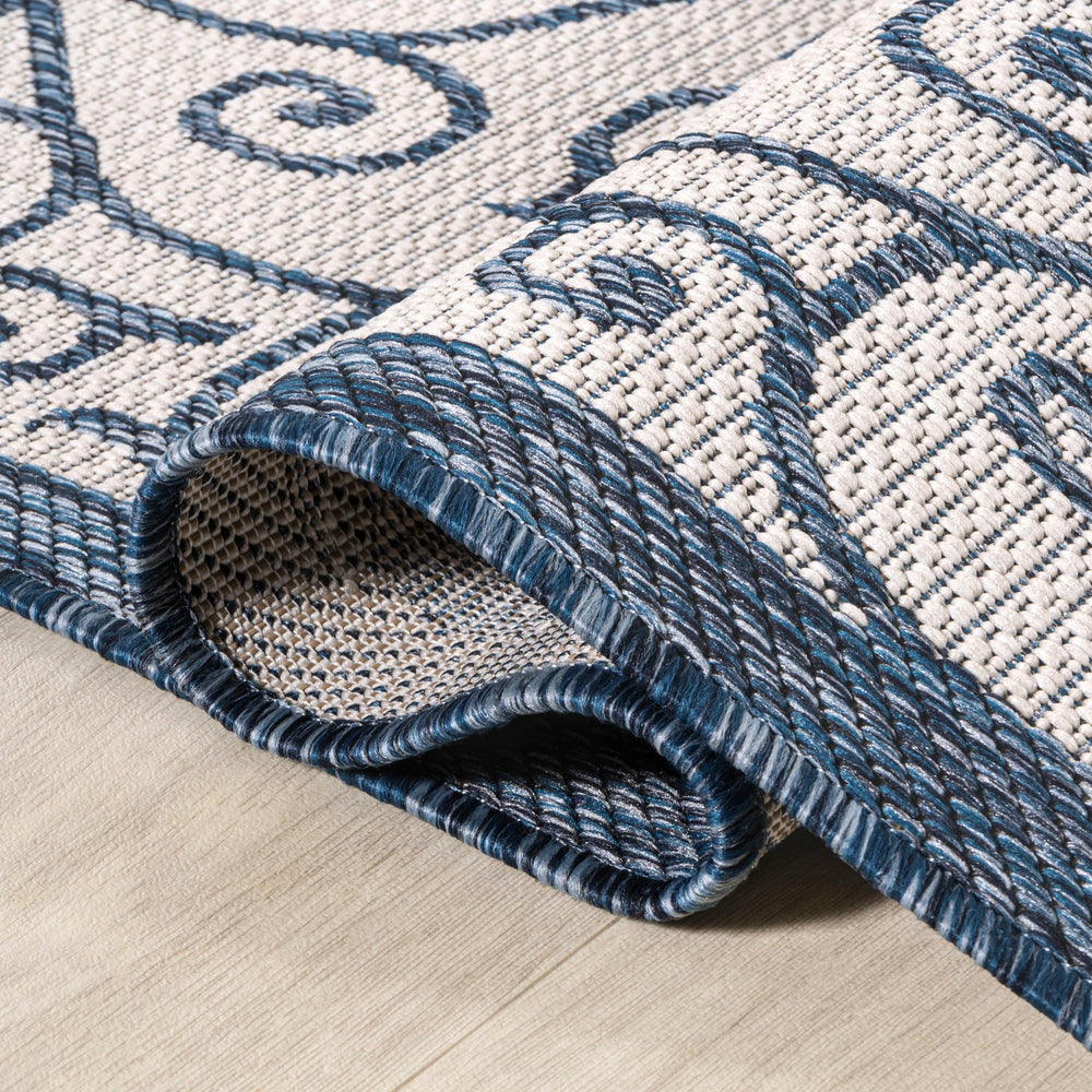 Madrid Vintage Filigree Textured Weave Indoor/Outdoor Round Area Rug - Tuesday Morning - Area Rugs