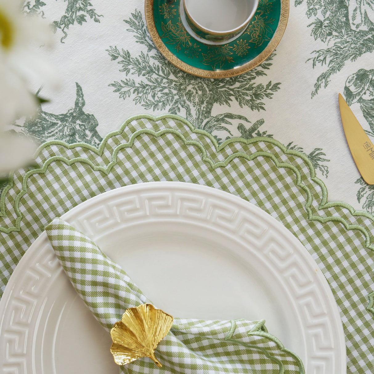 MAGNOLIA GINGHAM GREEN SCALLOPED FABRIC PLACEMAT NAPKIN SET