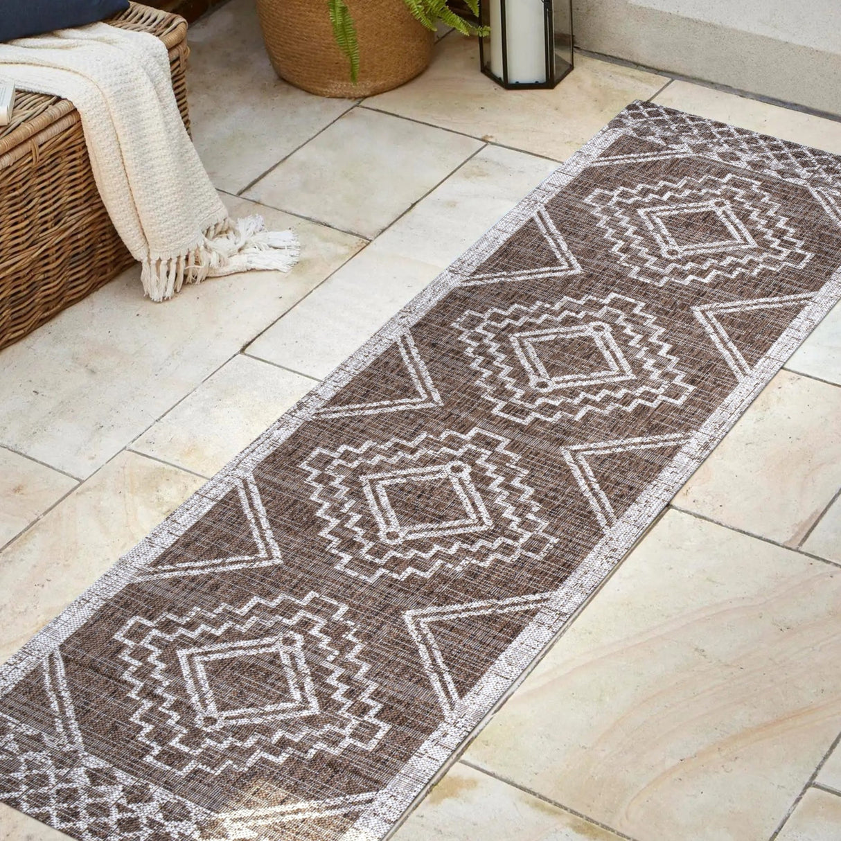 Marokko Diamond Tribal Medallion Indoor/Outdoor Runner Rug - Tuesday Morning - Runner Rugs