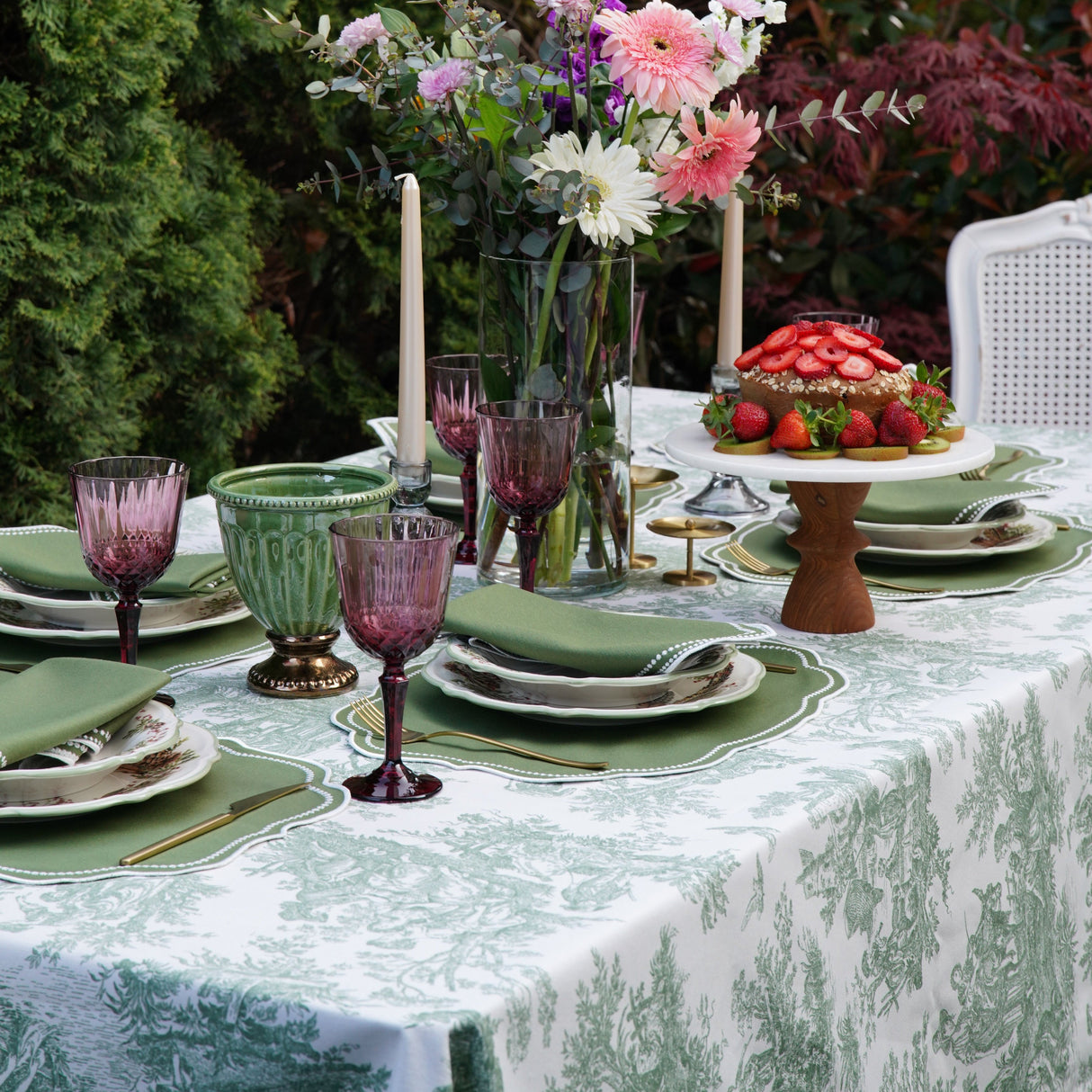 Mireli Green Rectangle Fabric Placemat & Napkin Set
