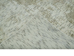 Modern Abstract Ivory, Green and Charcoal 5x8 Hand loom Wool and Viscose Area Rug