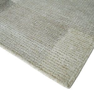 Modern Geometrical Hand knotted 2x3 Gray, Beige and Silver Area Rug