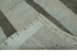 Modern Geometrical Silver, Ivory and Charcoal Hand Knotted 5x8 wool area Rug